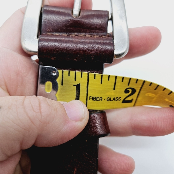 EDDIE BAUER | distressed leather belt - Picture 7 of 8